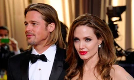 Angelina Jolie và Brad Pitt vẫn là vợ chồng trên giấy tờ.