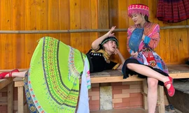 Chi Pu - Quỳnh Anh Shyn mặc váy dân tộc tấu hài cực lầy ở Sapa