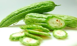 Trị hôi nách không khó với mướp đắng