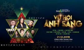 Với những cư dân tương lai của Vinhomes Smart City, Vũ hội ánh sáng và sự kiện The First Christmas – đúng như tên gọi, sẽ là hoạt động chào đón Giáng Sinh đầu tiên của họ tại ngôi nhà mới.