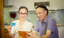 Tăng thu nhập từ tiền nhàn rỗi trong tài khoản với chương trình ‘số dư cao – lãi