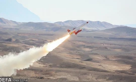 Iran phóng thử tên lửa có khả năng đe dọa không quân Mỹ