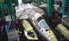 Bên trong trung tâm thử nghiệm tiêm kích tàng hình T-50 Nga