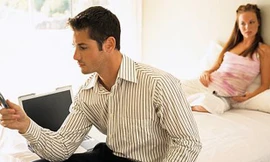 Gần năm trời chồng không 'yêu' vợ