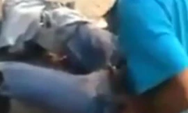 Gã ăn mày giả cụt chân bị lật tẩy