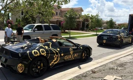 Siêu xe dán hình Hoàng Sa, Trường Sa tham dự giải đua tại Mỹ