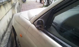 Nạn vặt trộm gương đang hoành hành ở Hà Nội khiến không ít các chủ xe lo lắng, đứng ngồi không yên