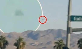 Vật thể lạ có màu xám xuất hiện trên bầu trời Nevada.