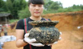 Tìm thấy cổ vật đồng đen thời Xuân Thu Chiến Quốc