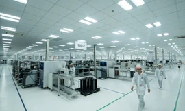 Nhà máy sắp tới của VinSmart sẽ có công suất 125 triệu sản phẩm/năm. Nhà máy được thiết kế tuân thủ nghiêm ngặt các tiêu chuẩn quốc tế dành cho các nhà máy sản xuất thiết bị điện tử, viễn thông như IPC-A-610, TL 9000