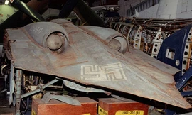 Nguyên mẫu máy bay ném bom tuyệt mật của Đức quốc xã Horten Ho 229 V3.