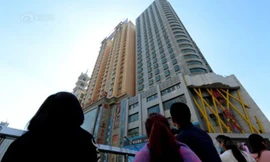 Tòa nhà - nơi người đàn ông nhảy xuống từ tầng 28