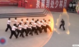 Các võ sư Võ Đang bị chế giễu khi dùng nội lực hất ngã đối thủ