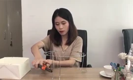 Quý cô công sở bày cả mâm cỗ đón trung thu cùng đồng nghiệp