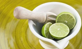 7 công thức dùng chanh tươi giúp bớt tiền mua mỹ phẩm