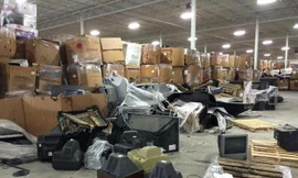 Cận cảnh “nghĩa địa” 56 ngàn tấn TV cũ tại Mỹ