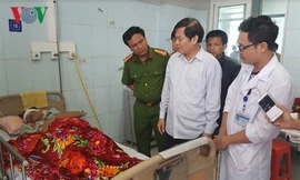 Lãnh đạo tỉnh Lai Châu thăm hỏi các nạn nhân