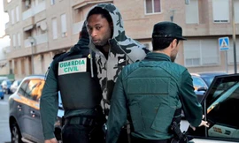 Hậu vệ của Villarreal bị cáo buộc giết người