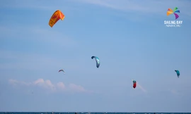 'Đại tiệc' lướt ván diều quốc tế tại biển Ninh Chữ 