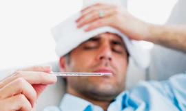 Tình trạng sốt cũng được cho là có ích đối với hệ miễn dịch - Ảnh: Shutterstock 