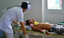 Hoàng đang được cấp cứu tại Bệnh viện Nhi Quảng Nam, sức khỏe đã dần ổn định