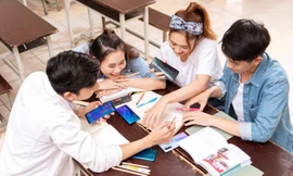 Đặc biệt, nhiều dòng smartphone như P30 Pro, P30 Lite, Y7 Pro 2019, Nova 3i… có thiết kế thời thượng và bắt mắt phù hợp với xu hướng của giới trẻ.