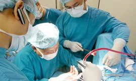 Một ca phẫu thuật trĩ thực hiện tại BV Hoàn Mỹ Sài Gòn