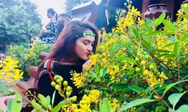 Rii Byaa - thiếu nữ Ê Đê có tên lạ, gương mặt giống lai Tây