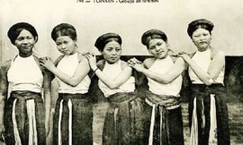 Vẻ đẹp “không thể trộn lẫn” của phụ nữ Việt Nam đầu thế kỷ 20