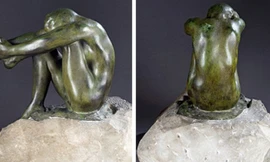 Đây là một trong nhiều phiên bản của bức tượng có tên “Nỗi tuyệt vọng”.