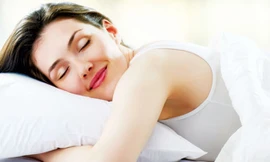 Ngủ đủ giấc có lợi cho những phụ nữ muốn sinh con ảnh: Shutterstock