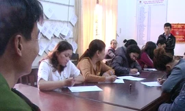 Nhóm “quý bà” đánh bạc bị công an bắt quả tang 