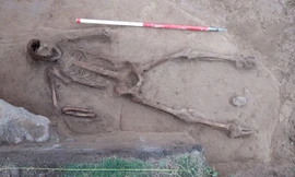 Phát hiện ngôi mộ kỳ bí trên hòn đảo của các tu sĩ ẩn cư