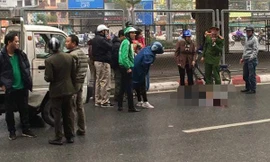 Hiện trường thanh niên nhảy cầu Ngã Tư Sở, Hà Nội