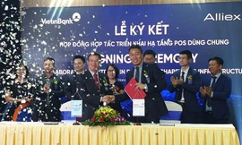 VietinBank hợp tác cùng Alliex phát triển hạ tầng POS dùng chung. Ảnh: Lê Phương/BNEWS/TTXVN