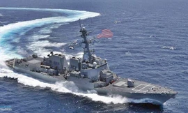 Nga bám đuôi tàu chiến NATO giữa lúc ‘nước sôi lửa bỏng’