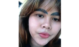 Dù cắt tóc mái bằng, Chaichan cũng không thể che đi đôi lông mày bị xăm quá to và đậm màu của mình.