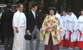 Công chúa Nhật Bản kết hôn với thường dân ở đền thiêng