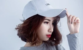 Nữ sinh xinh đẹp không hài lòng dù đã giành học bổng 'khủng'