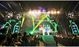 Du khách mãn nhãn với không khí lễ hội đặc biệt 