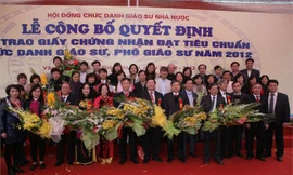 Giáo sư, phó giáo sư sau khi được bổ nhiệm sẽ có nhiều quyền lợi. Ảnh minh họa. 