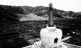 Tây Tạng huyền bí trong bộ ảnh đen trắng