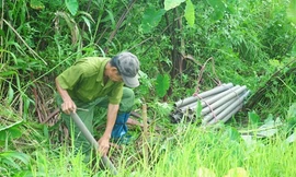 Địa điểm đặt trúm của ông Sáng là những ao chuôm giữa những tòa nhà chung cư của Hà Nội 