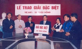 Năm 1991, giải đặc biệt chỉ là 50 triệu đồng. 