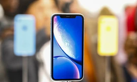 iPhone Xr dùng màn hình LCD tbay vì OLED như iPhone X, iPhone Xs và Xs Max. Ảnh: cbsistatic