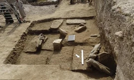 Tất cả các pho tượng Nữ thần sẽ được đưa trở lại nơi khai quật ban đầu khi Dự án Bảo tồn đền thờ Pharaoh Amenhotep III được hoàn tất