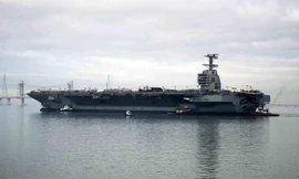 Siêu tàu sân bay số 1 thế giới chưa “ra trận” đã thê thảm