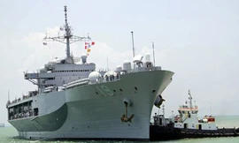 Tàu khu trục Hạm đội 7 Mỹ sắp đến Đà Nẵng