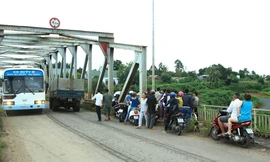 Cầu Sêrêpốk, nơi nam thanh niên tự vẫn 