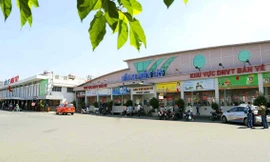 Dự án nằm gần bến xe Miền Tây